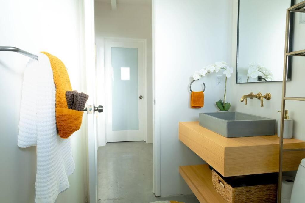 Ferienhaus Casa Coyote - Wellness - Sauna Cold Plunge Tub Cowboy Pool Hot Tub Joshua Tree